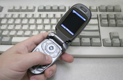 轉(zhuǎn)軸的結構：彈開結構轉(zhuǎn)軸